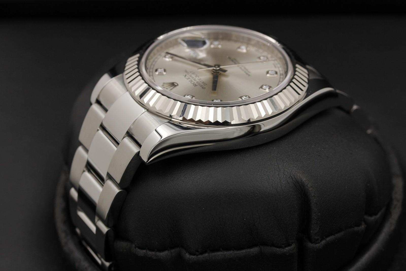 Watch Image 5