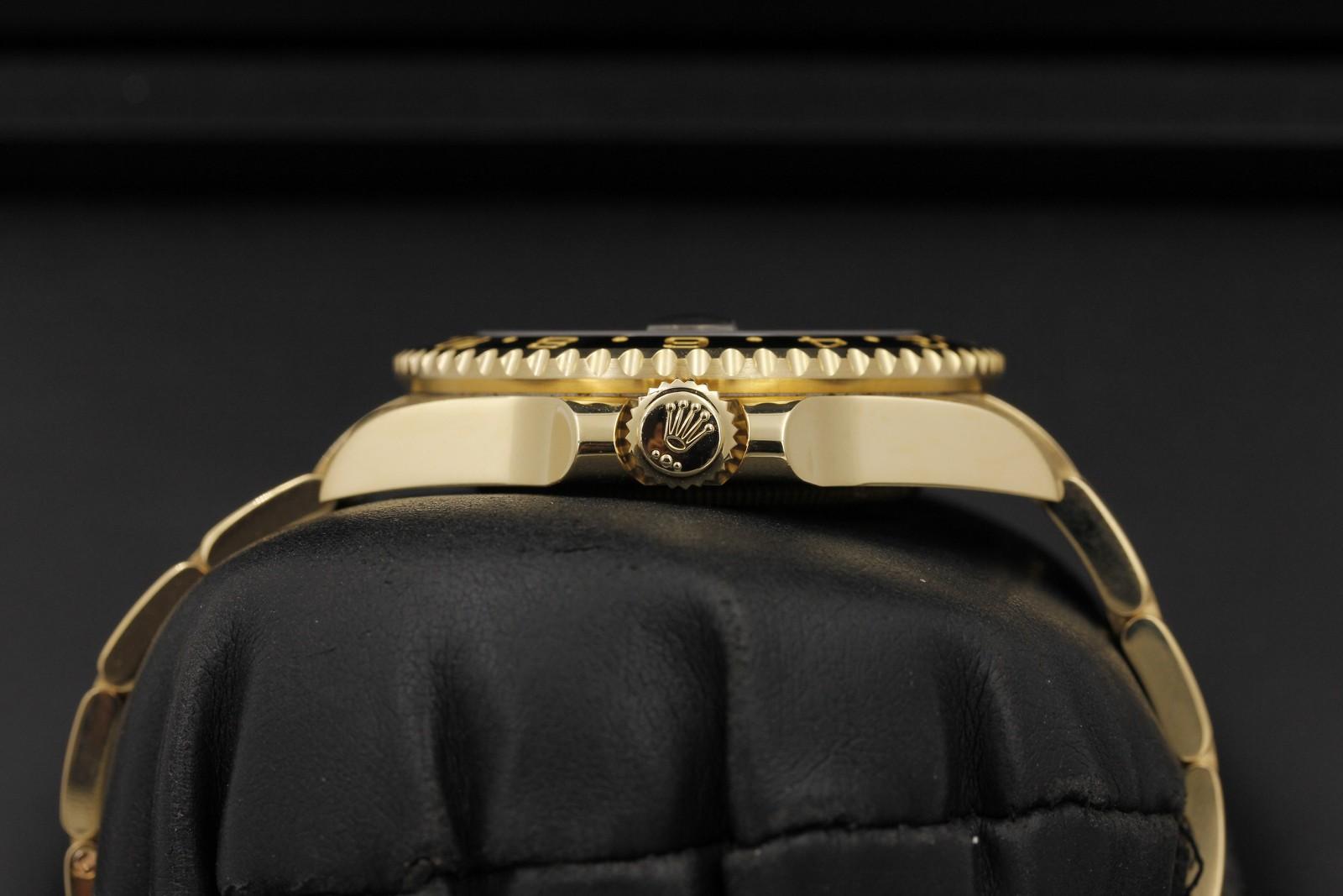 Watch Image 6