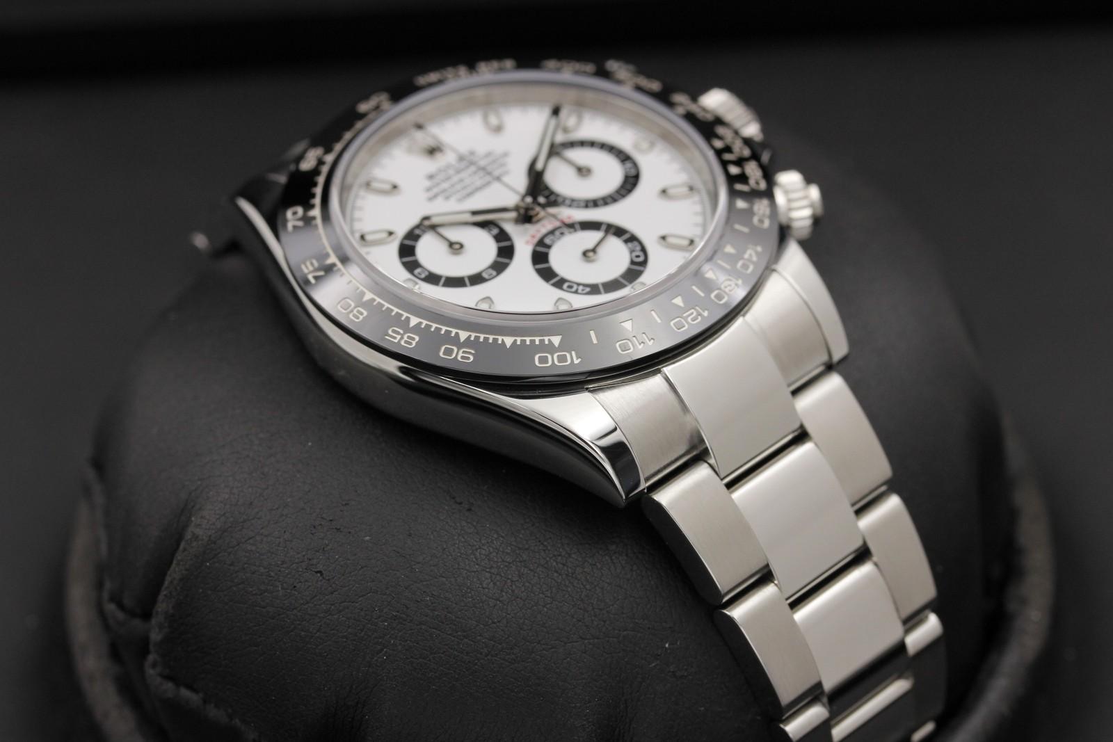 Watch Image 6