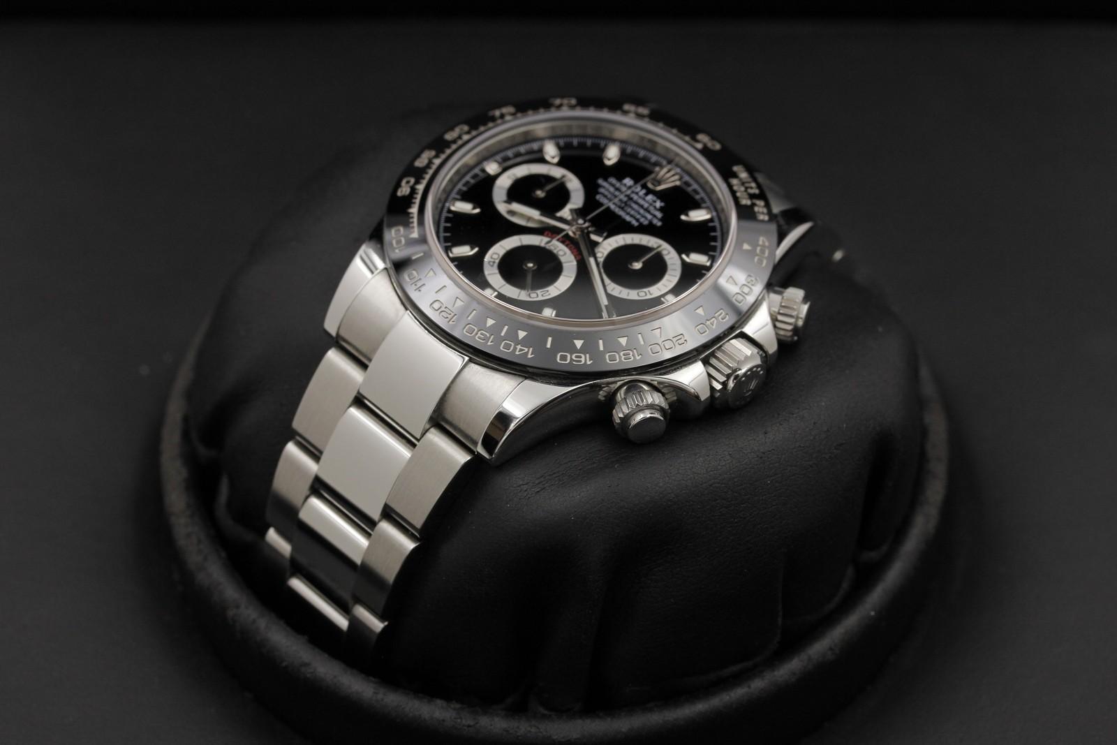 Watch Image 2