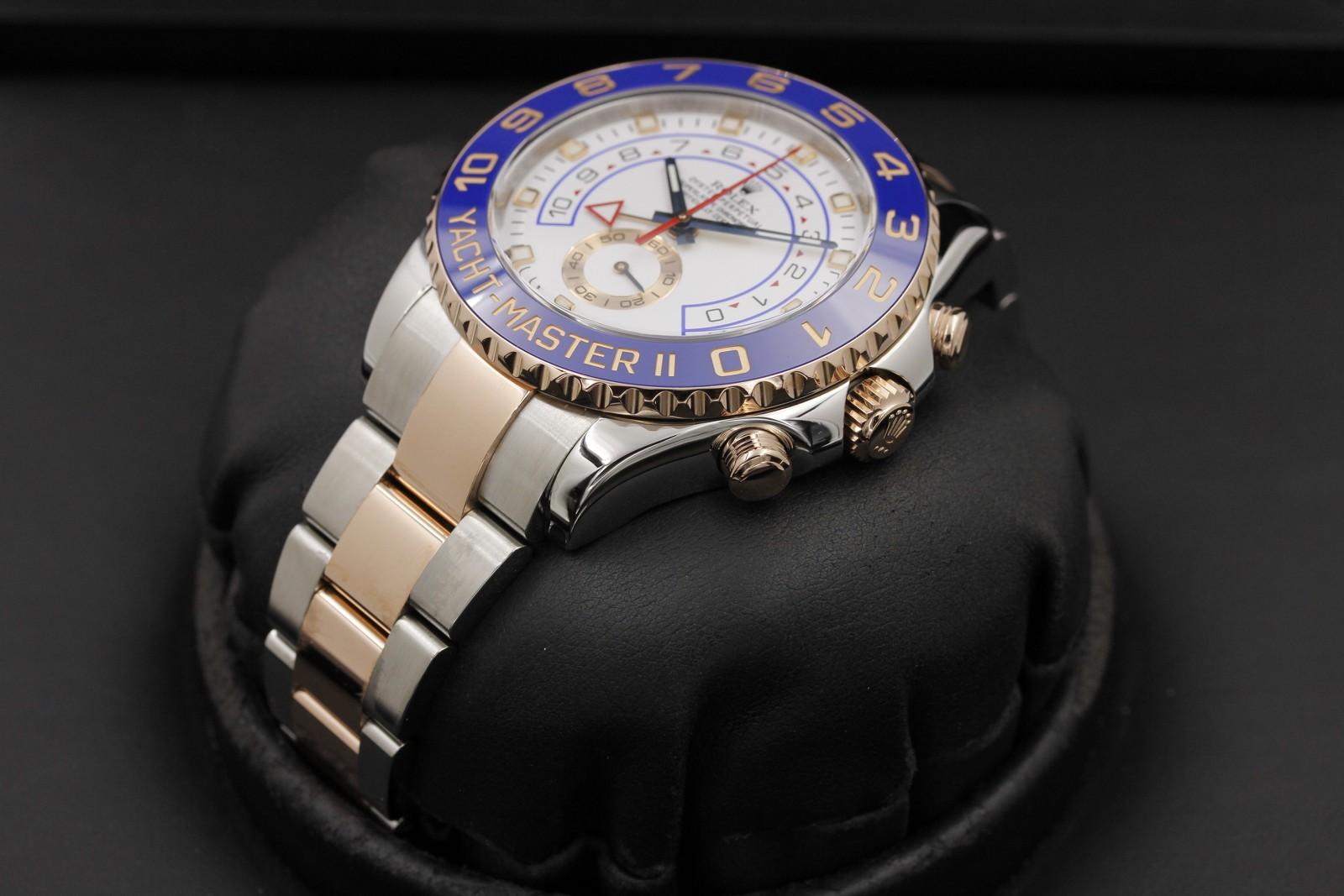 Watch Image 2