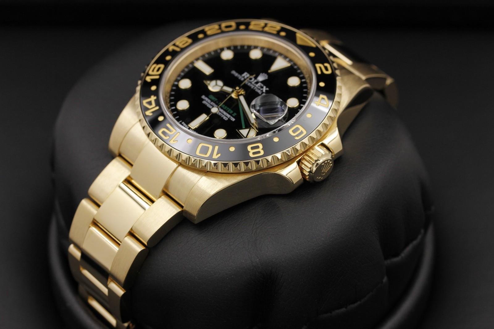 Watch Image 2