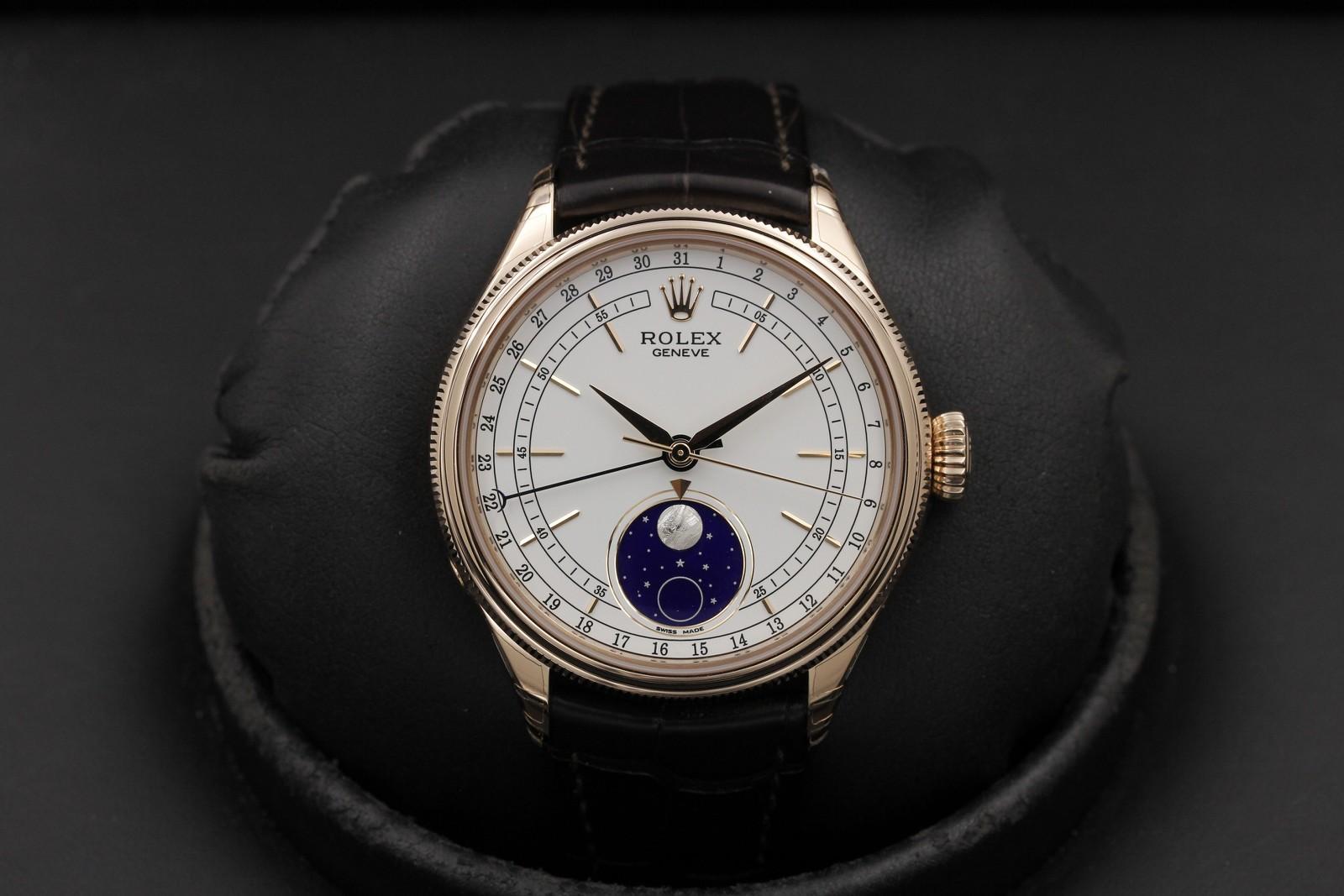 Watch Image 1