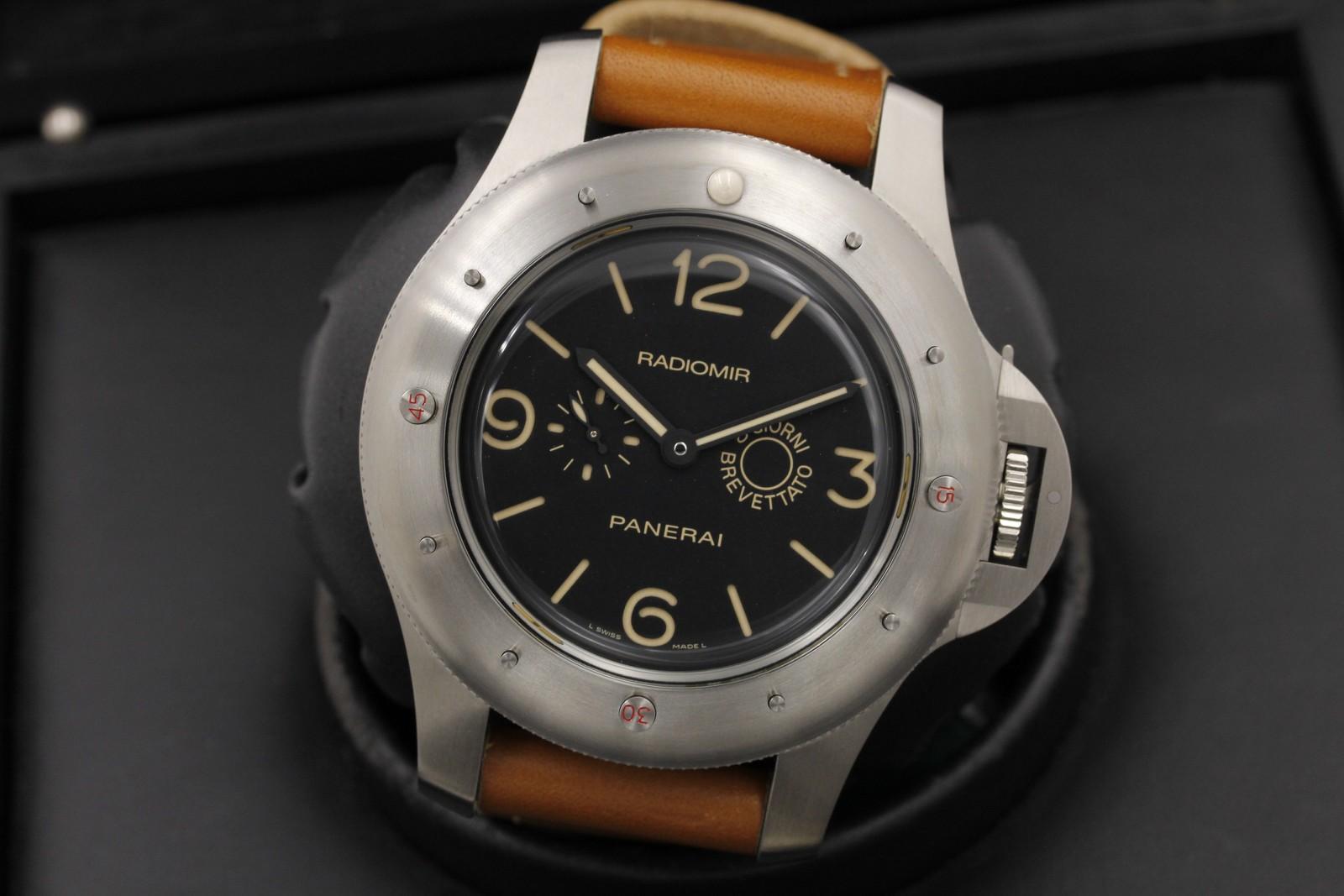 Watch Image 7