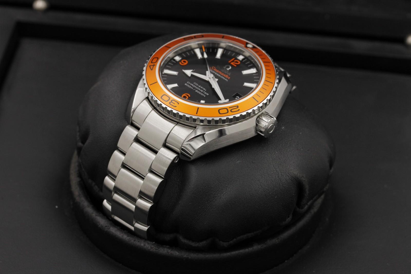 Watch Image 2