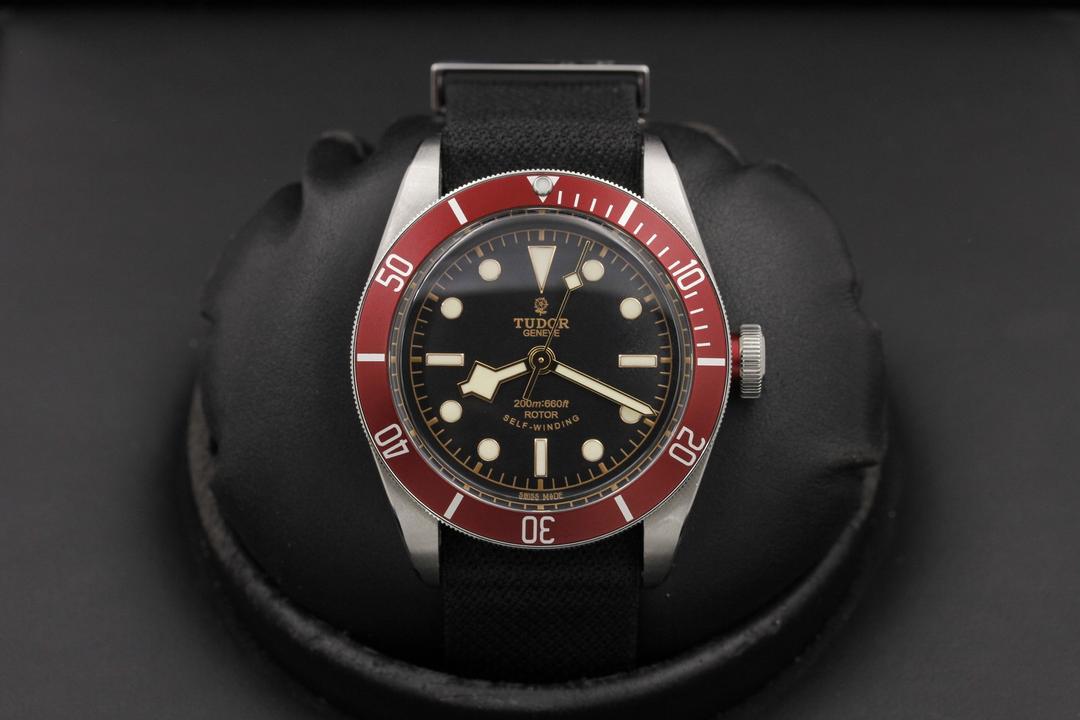 Tudor Black Bay 79220r