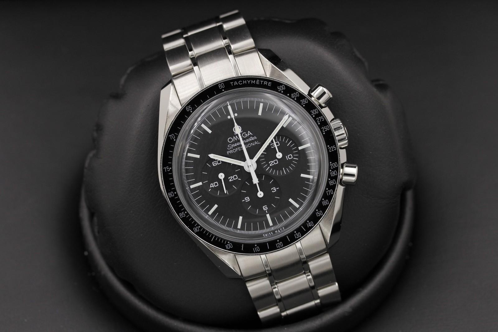 Watch Image 9