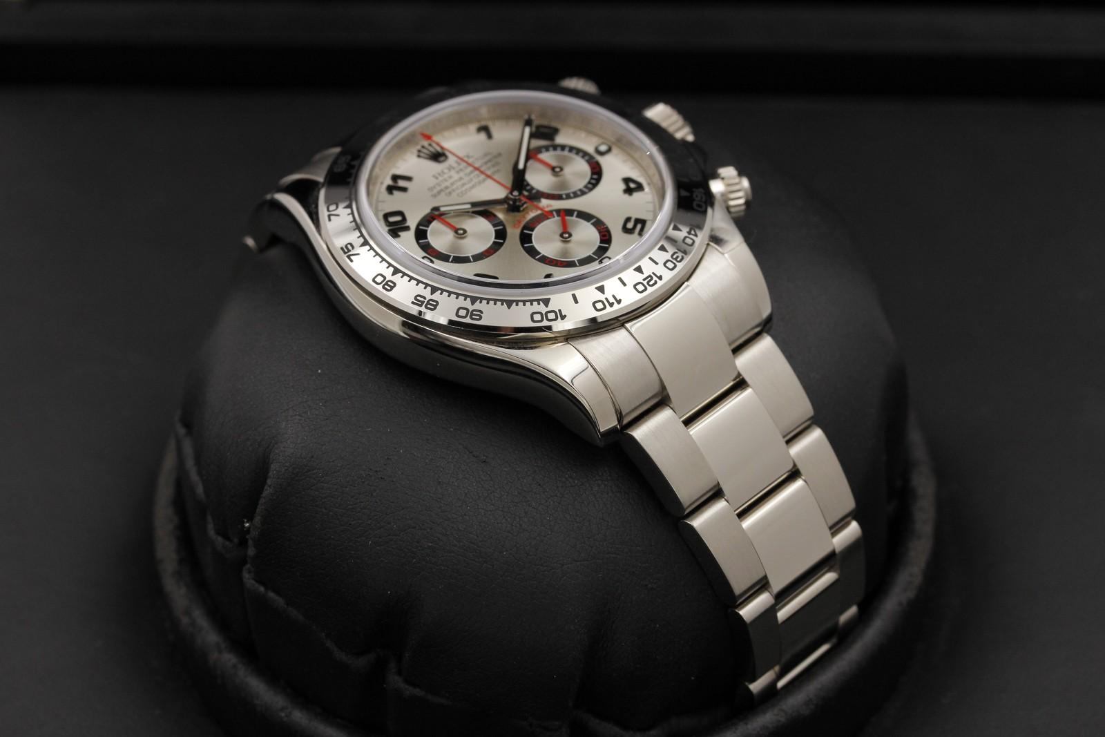 Watch Image 6