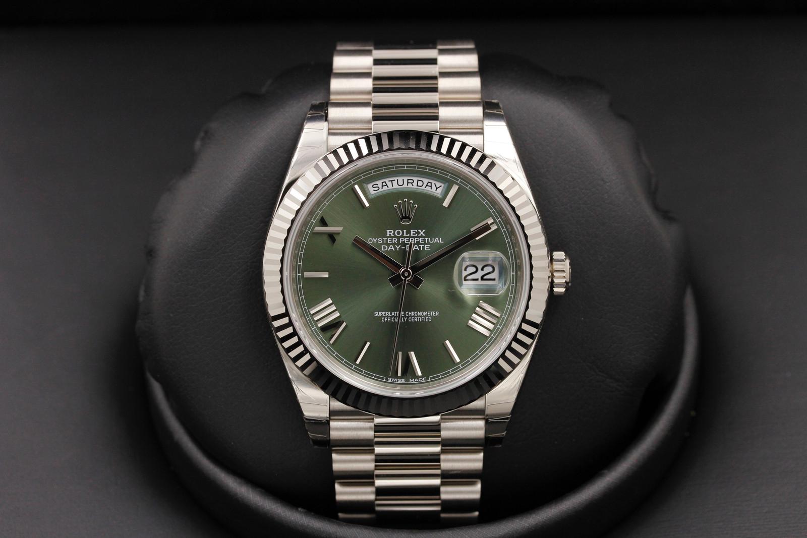 Watch Image 1