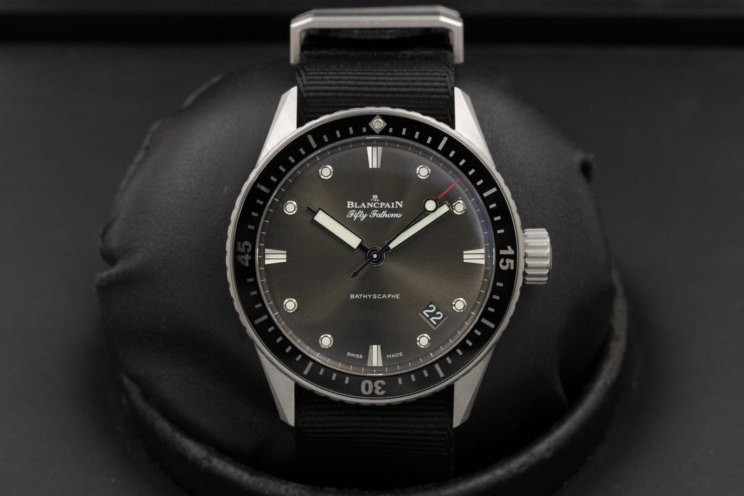 Blancpain Fifty Fathoms Bathyscaphe 5000-1110-naba