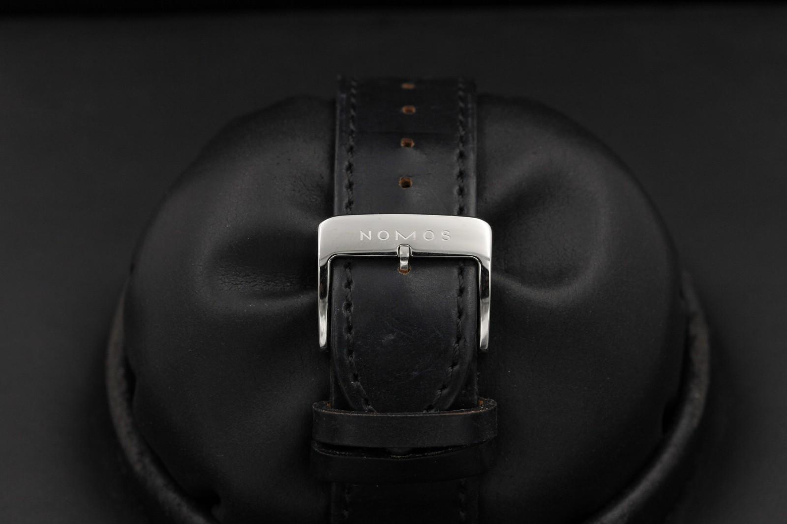 Watch Image 7