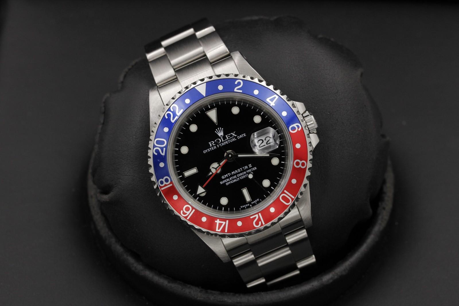 Watch Image 10