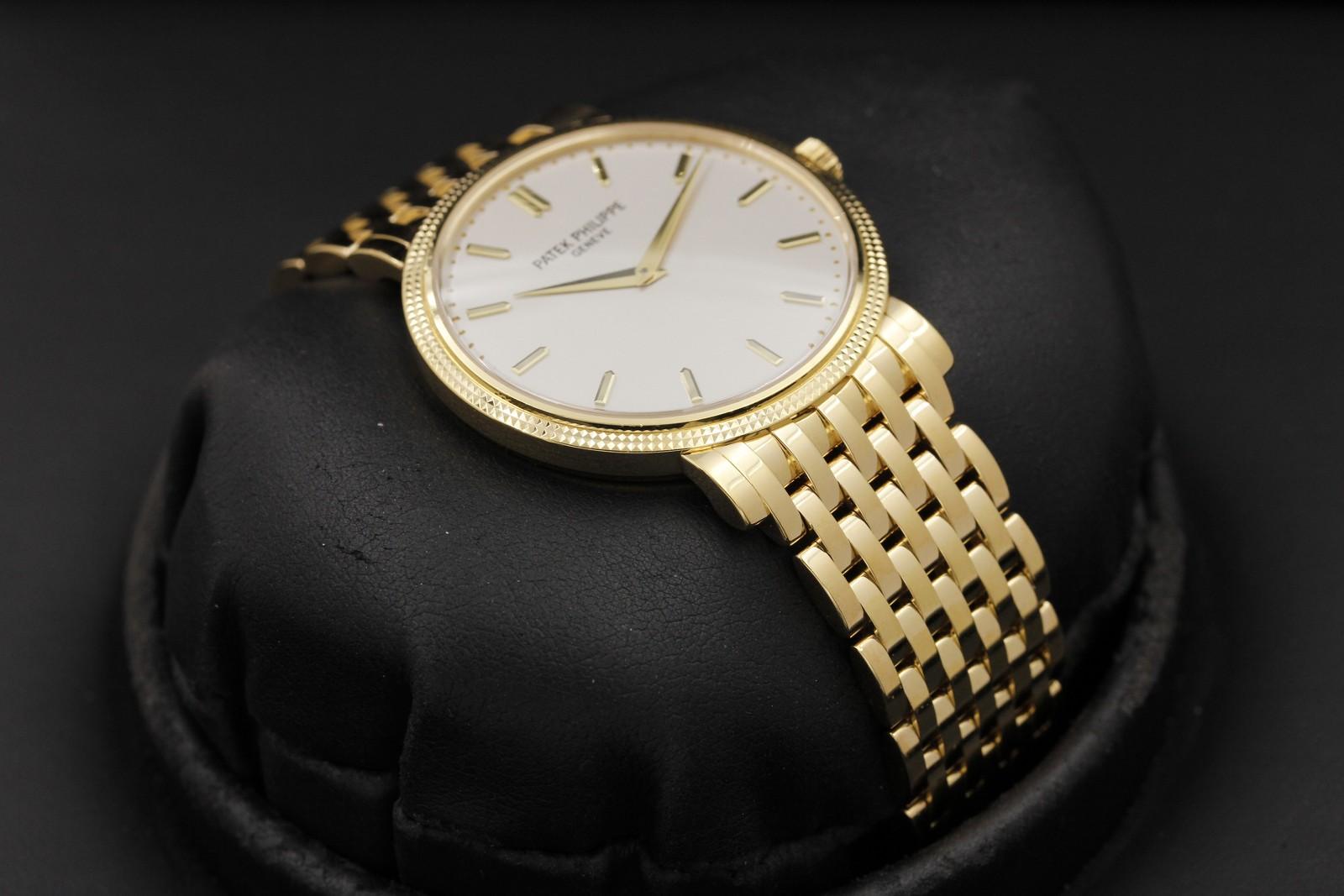 Watch Image 6