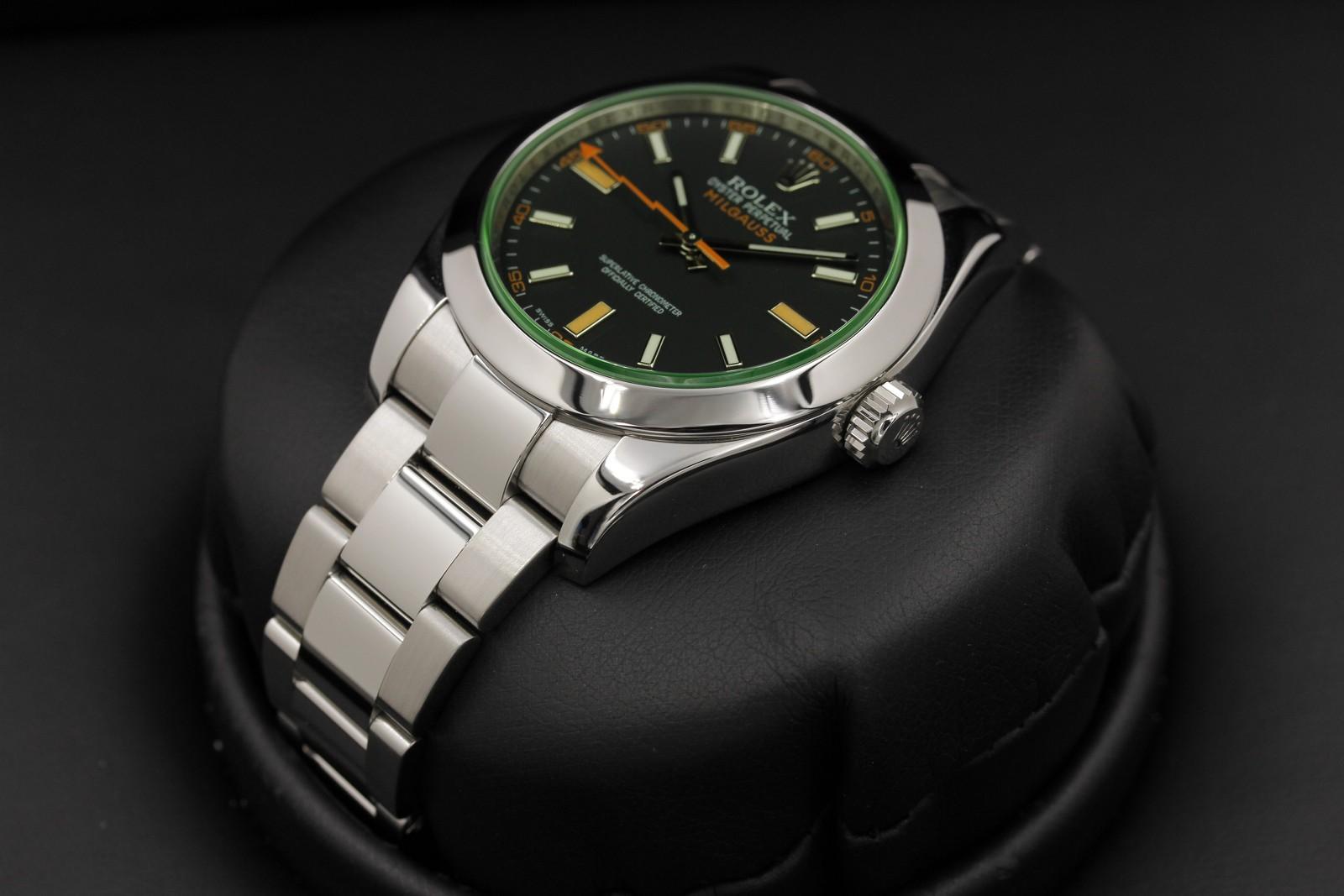 Watch Image 2