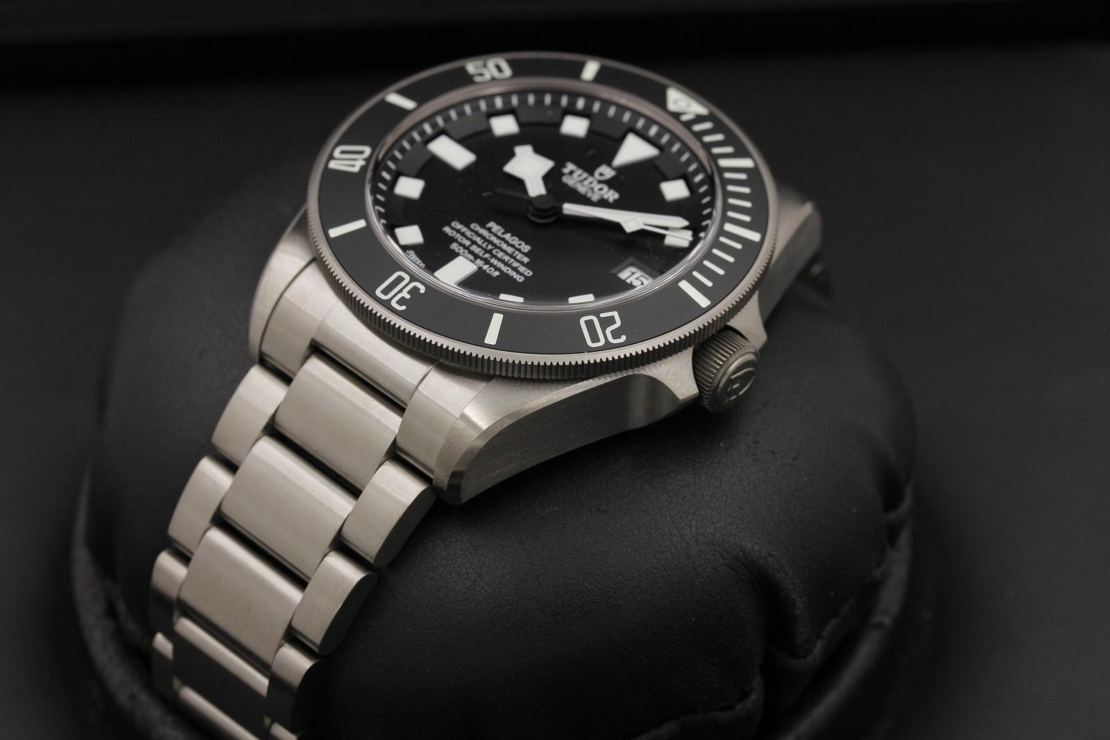 Watch Image 8