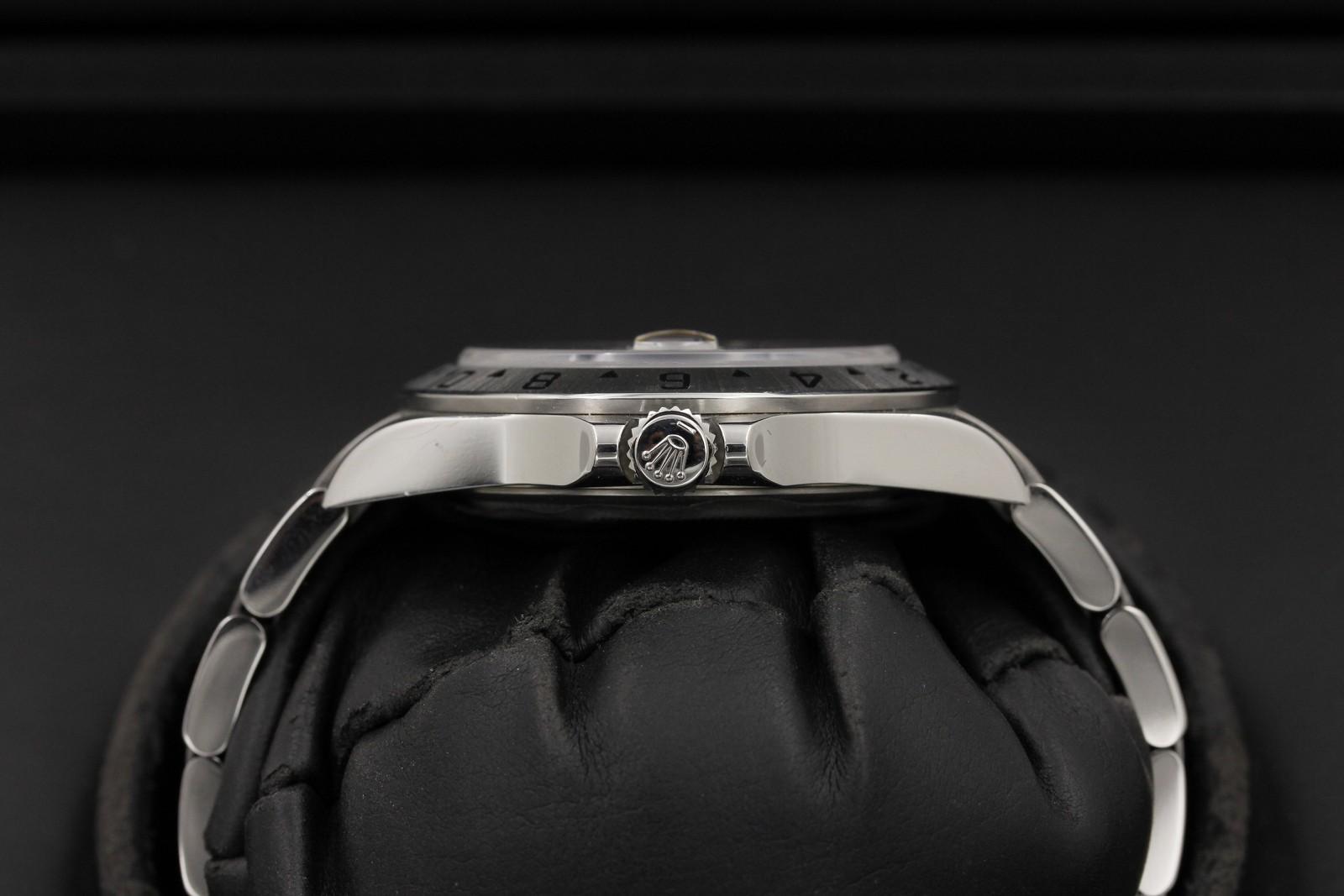 Watch Image 3