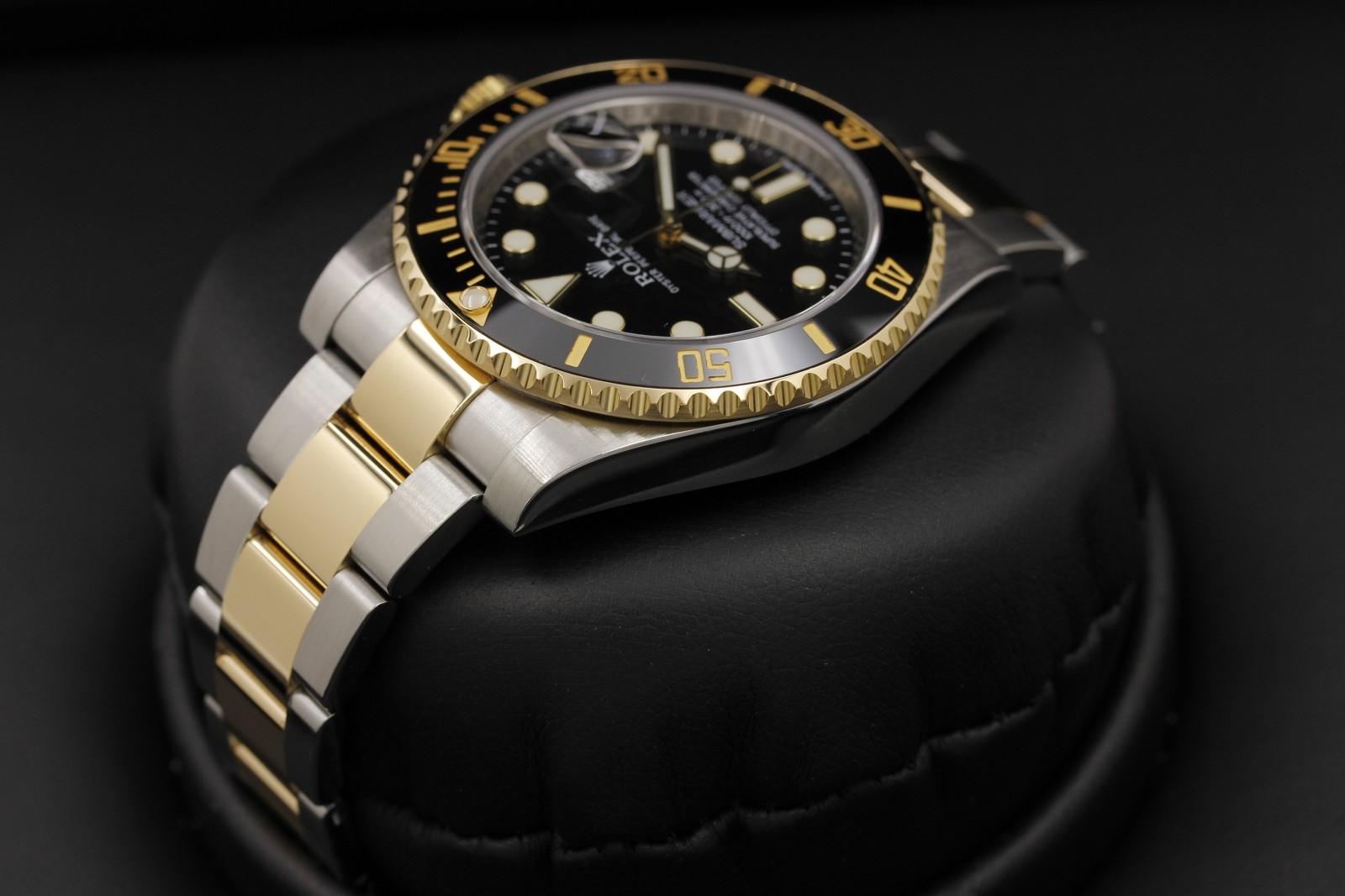 Watch Image 5