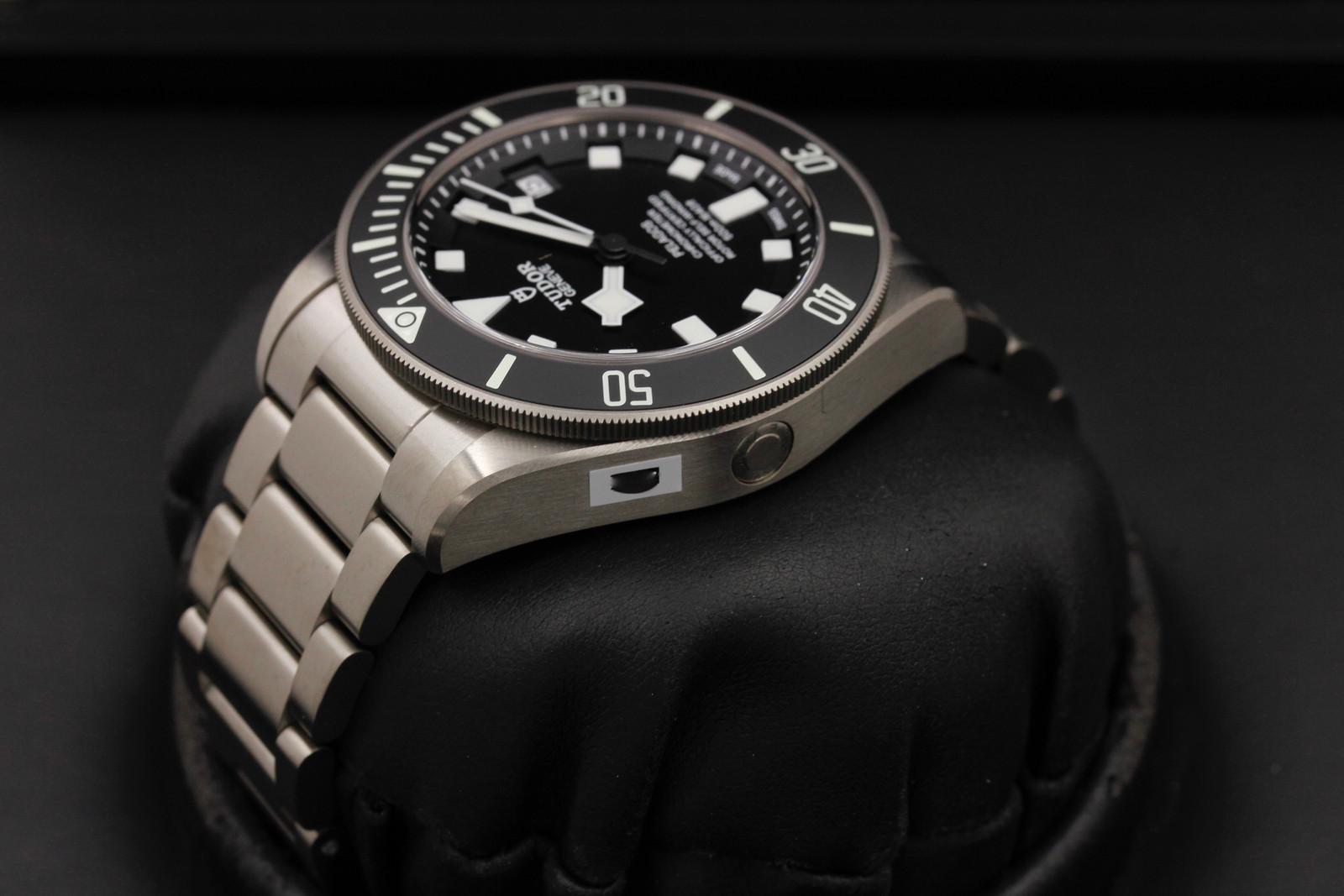 Watch Image 5