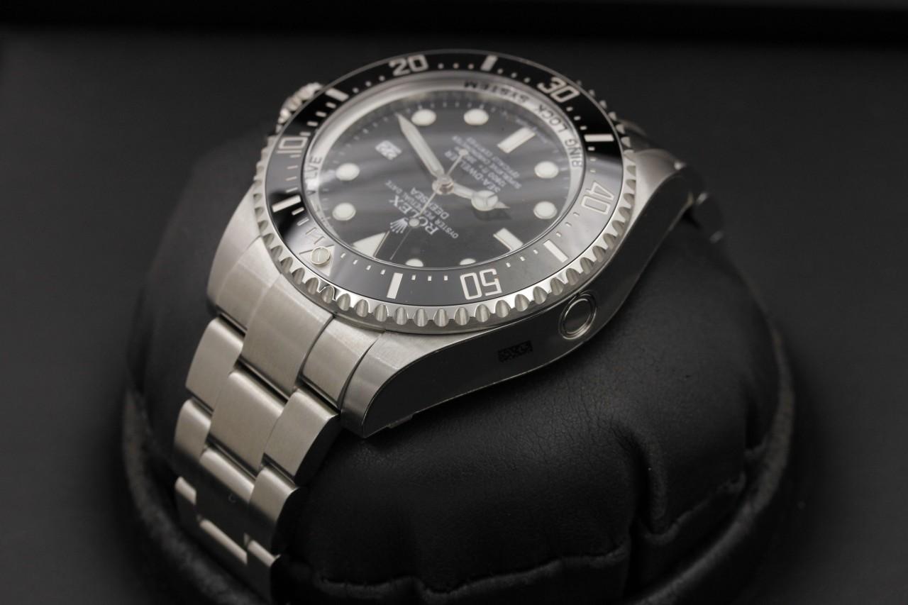 Watch Image 8