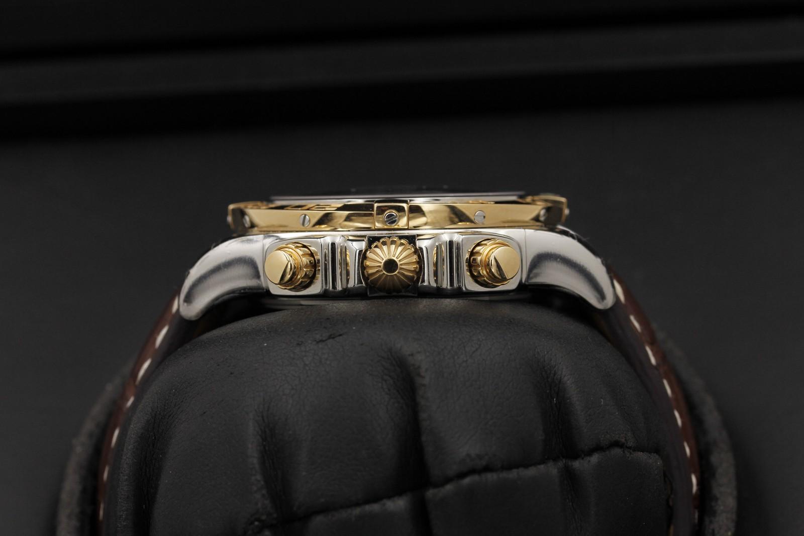 Watch Image 3