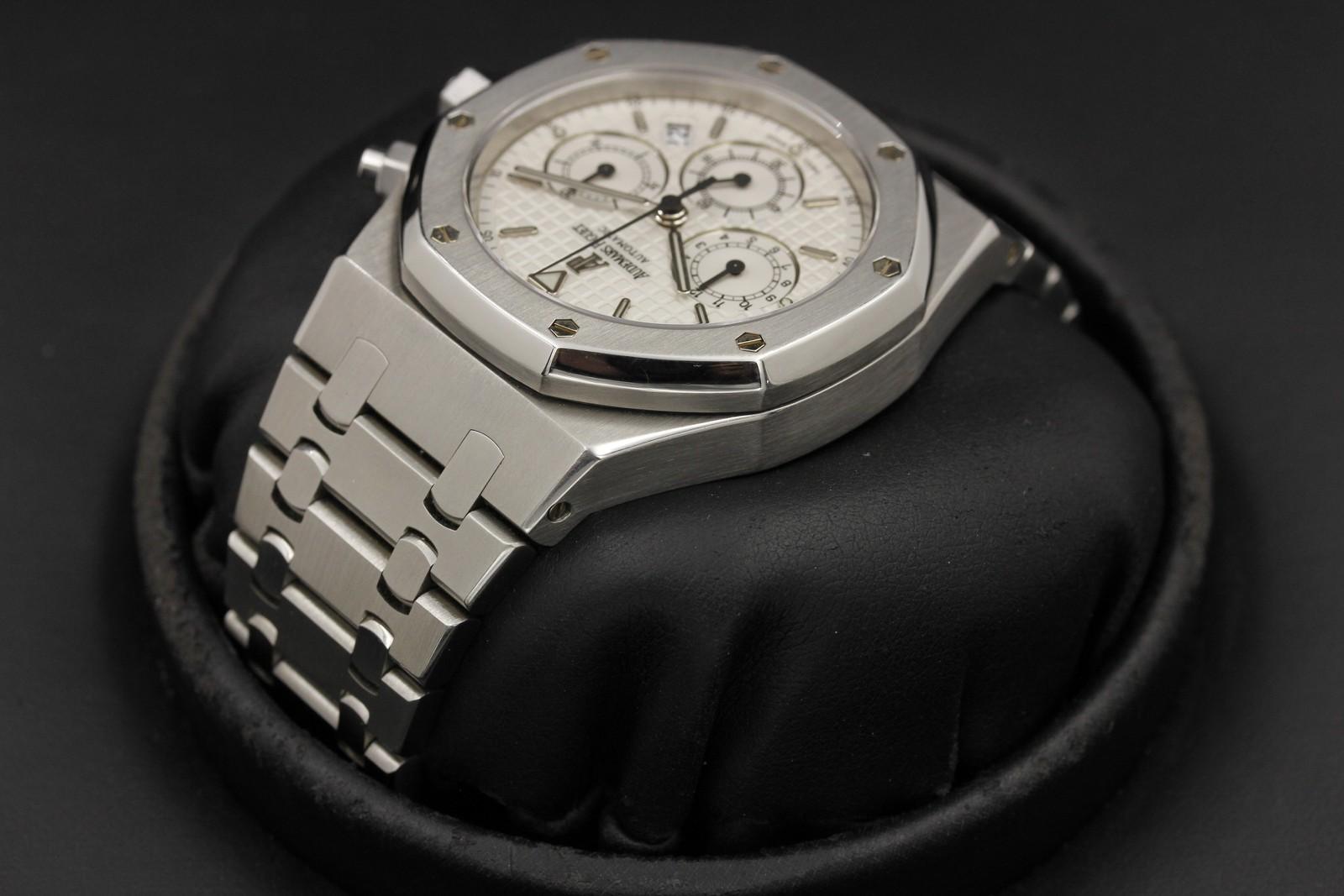 Watch Image 5