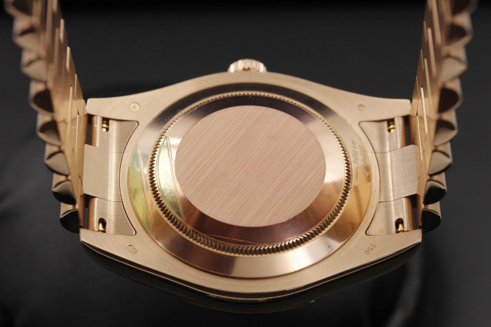 Watch Image 7