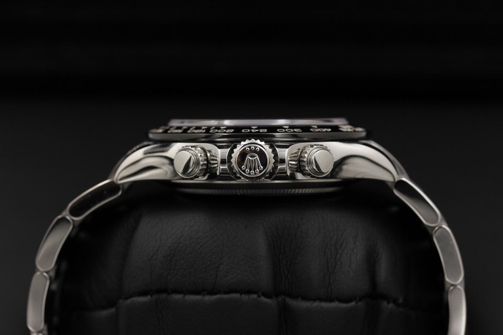 Watch Image 3