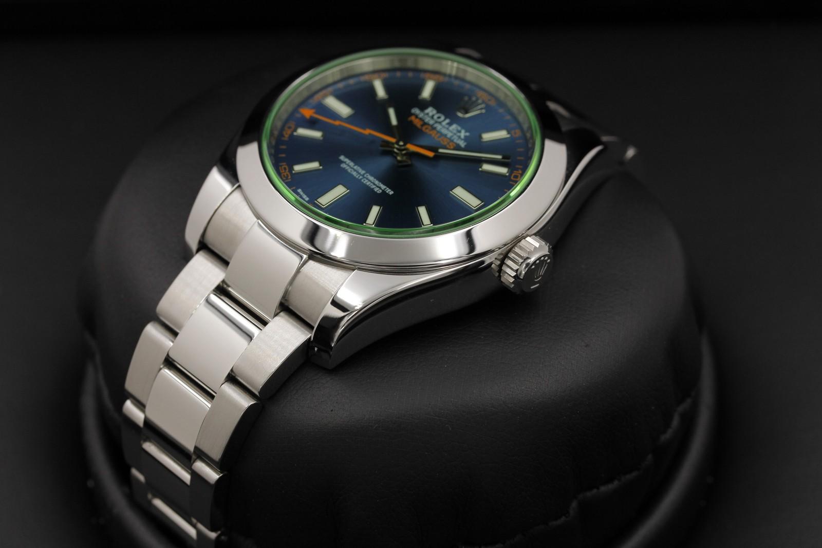Watch Image 2