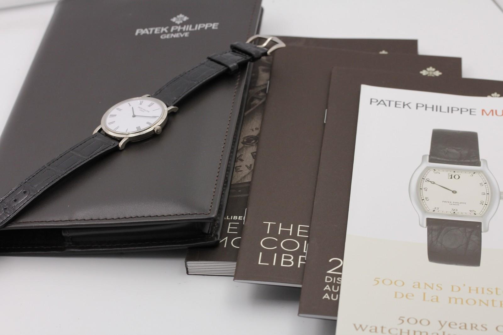 Watch Image 11