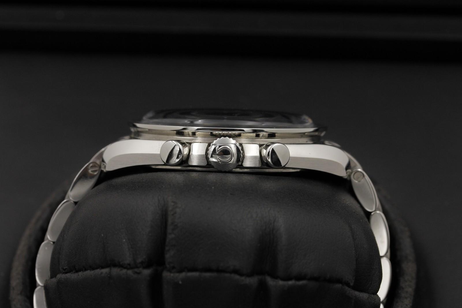 Watch Image 3