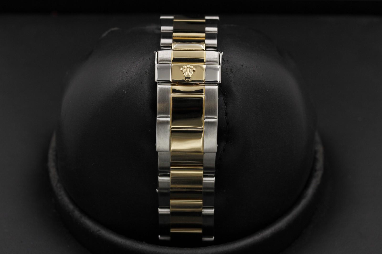 Watch Image 7