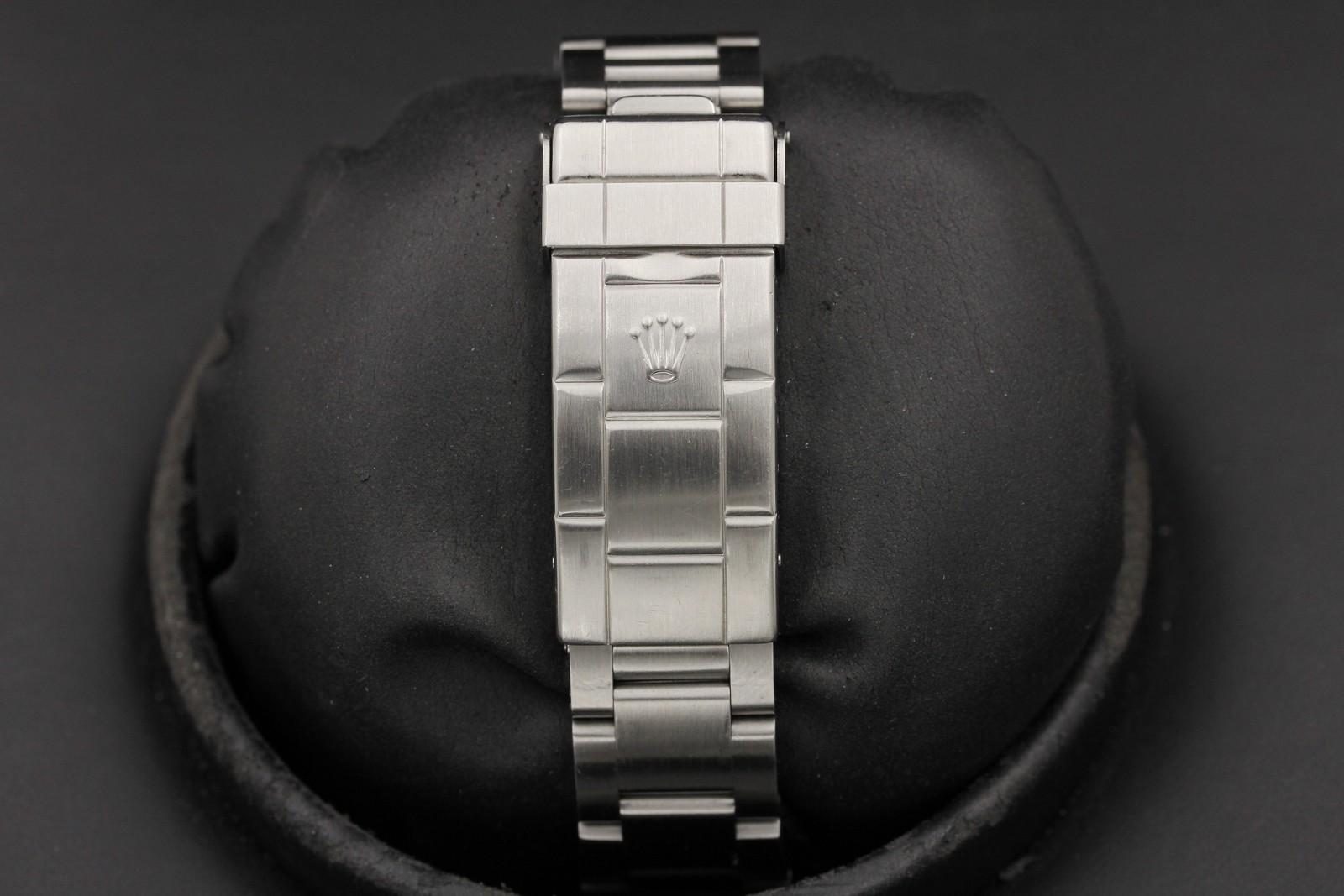 Watch Image 7