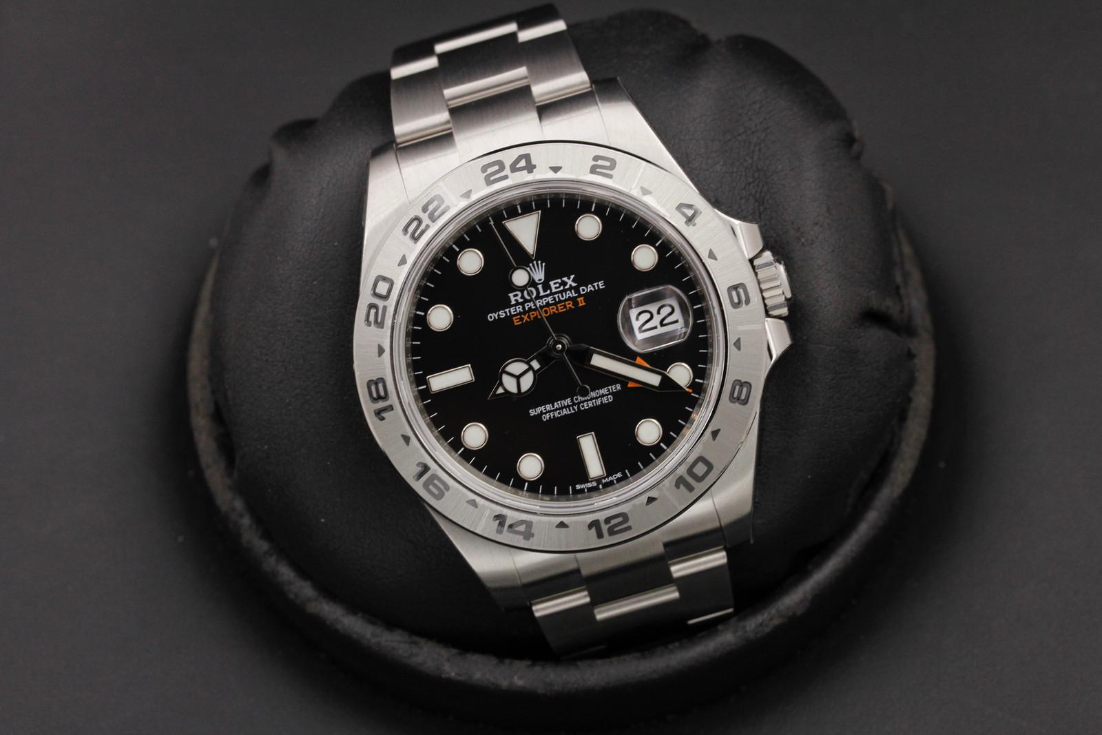 Watch Image 9