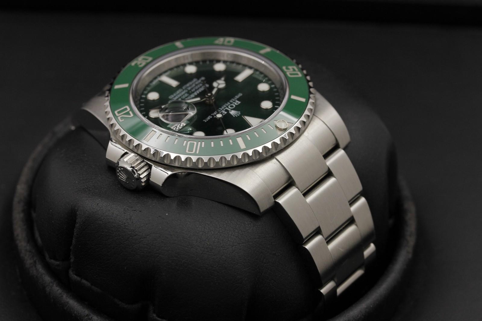 Watch Image 4