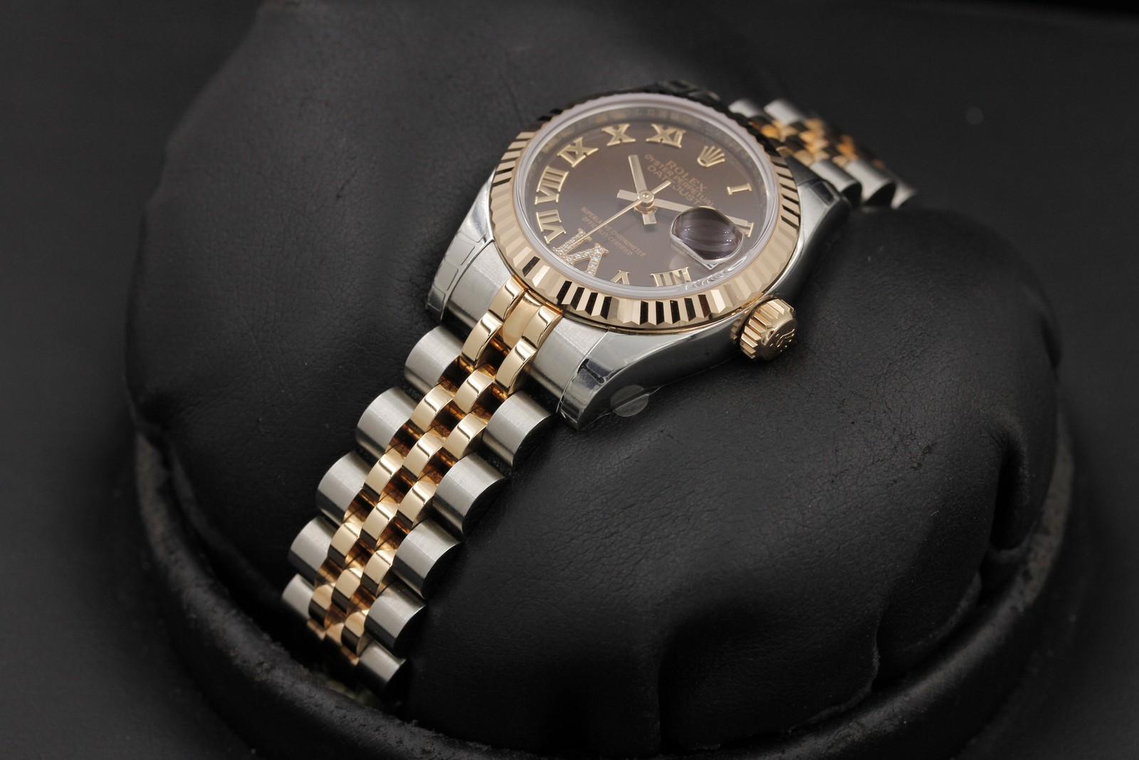 Watch Image 2