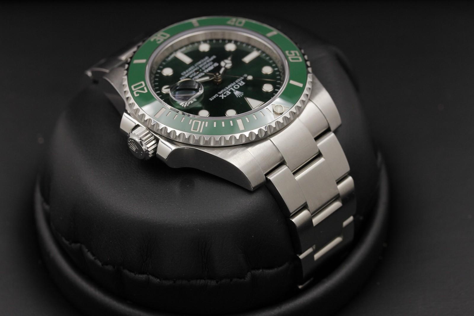 Watch Image 4