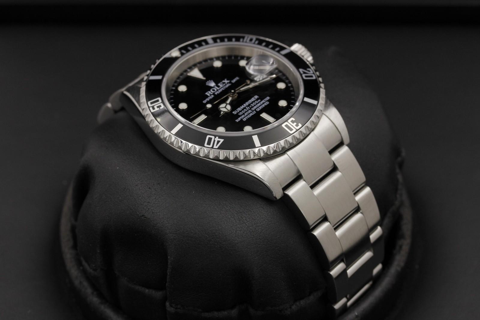 Watch Image 6