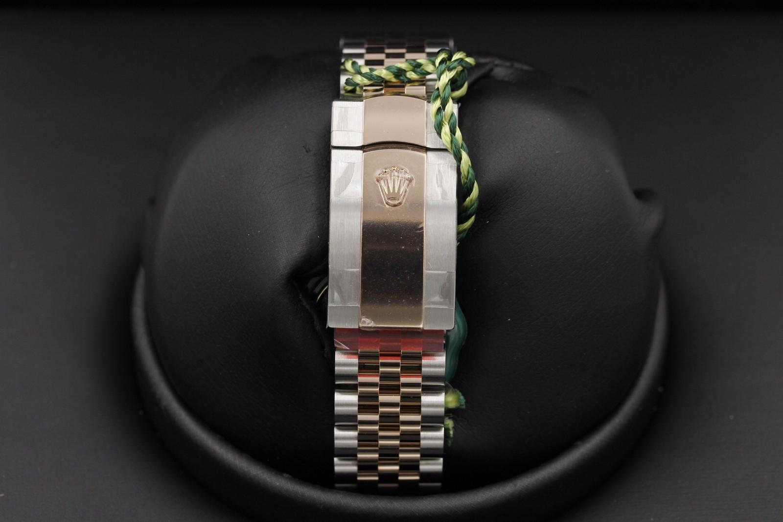 Watch Image 7