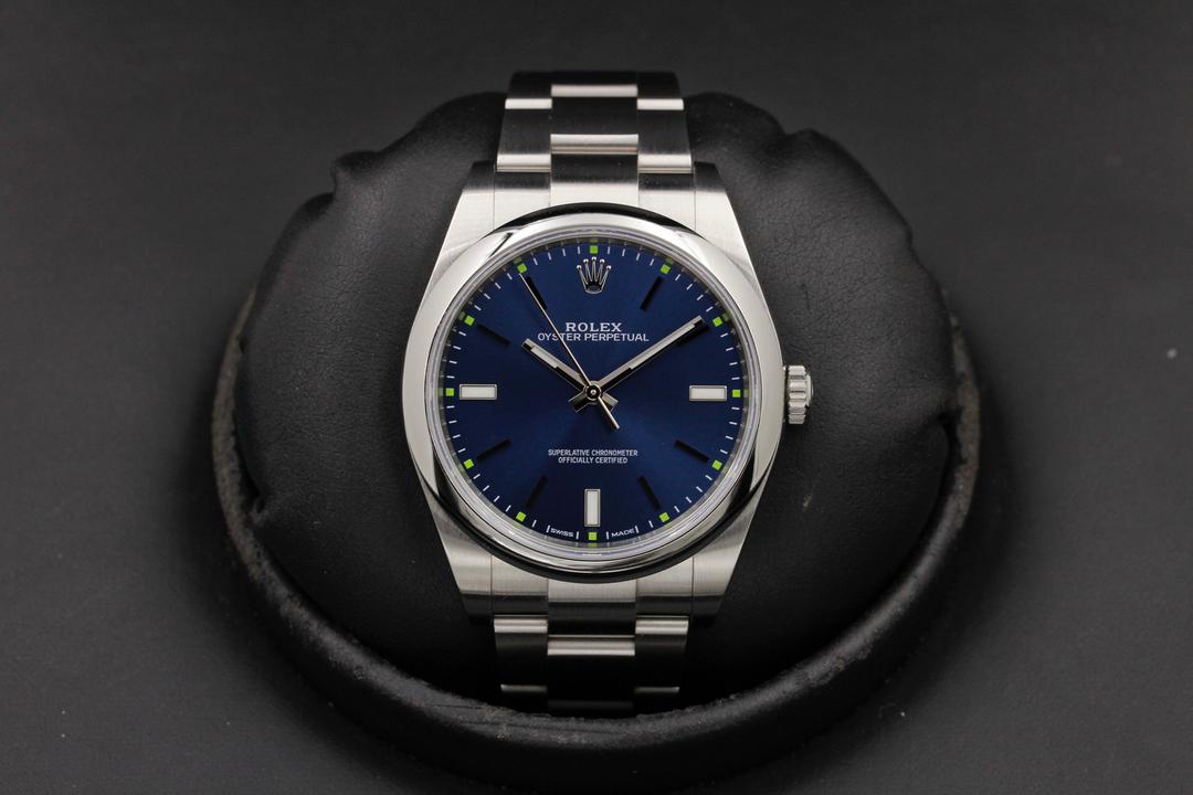 Rolex Oyster Perpetual 114300