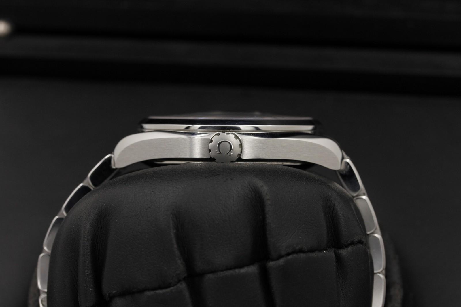 Watch Image 3