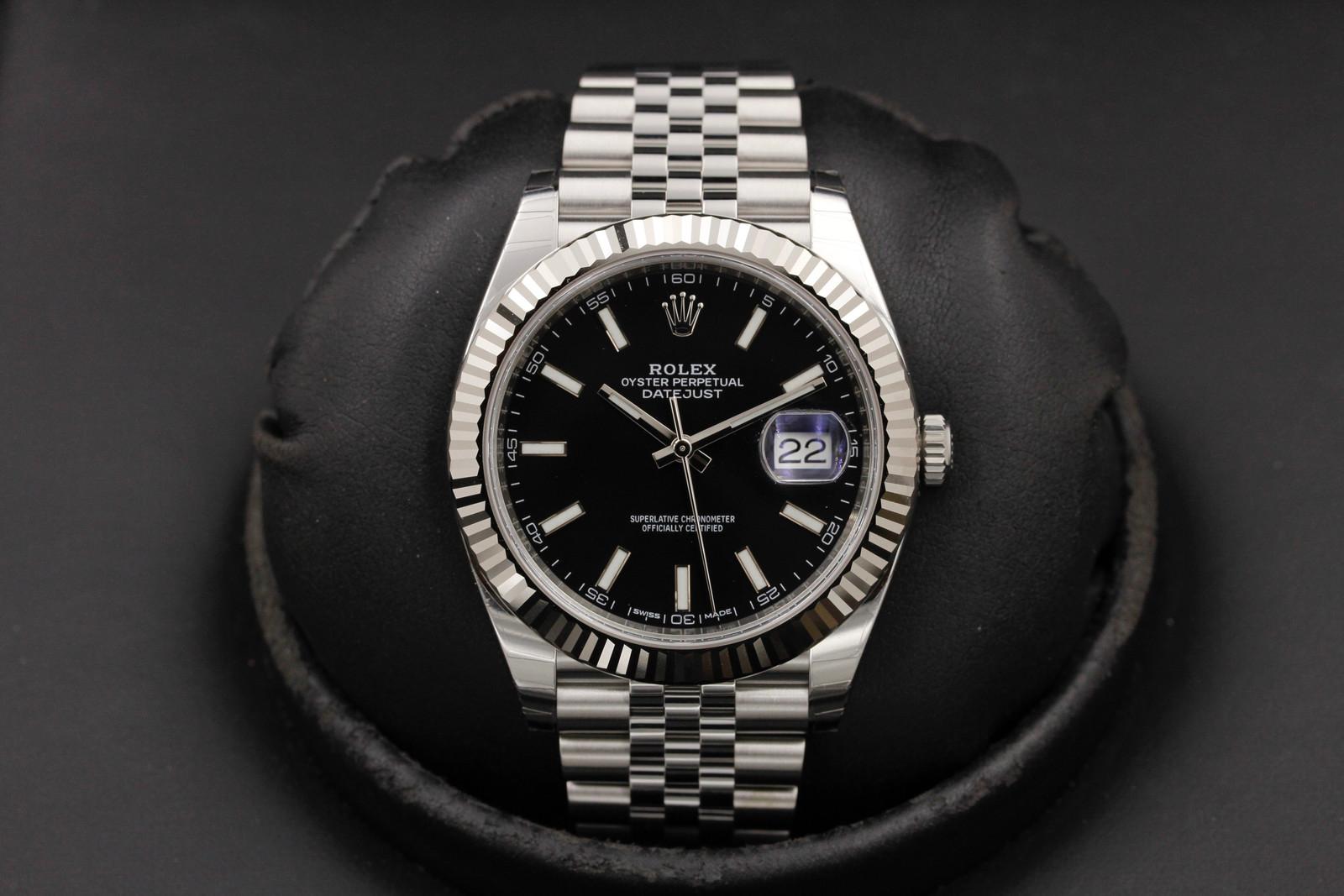 Watch Image 1