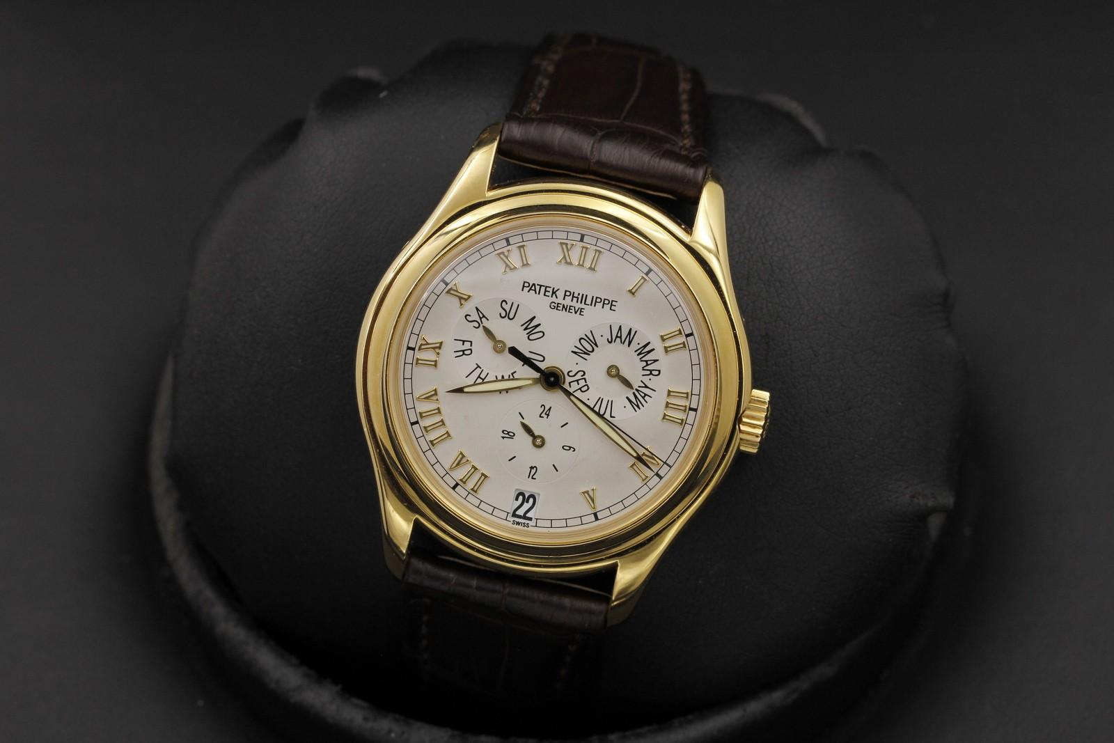 Watch Image 8