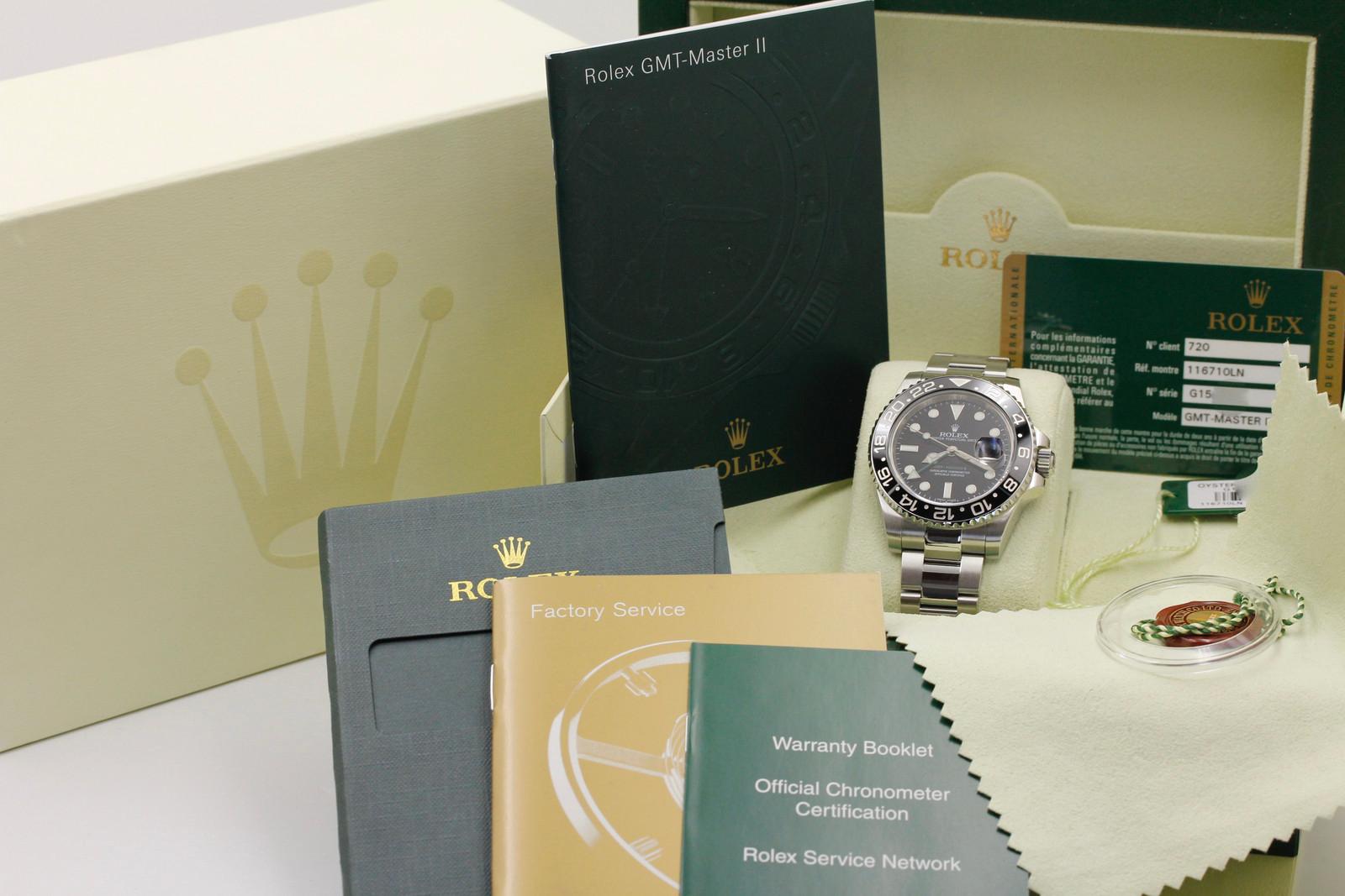 Watch Image 11