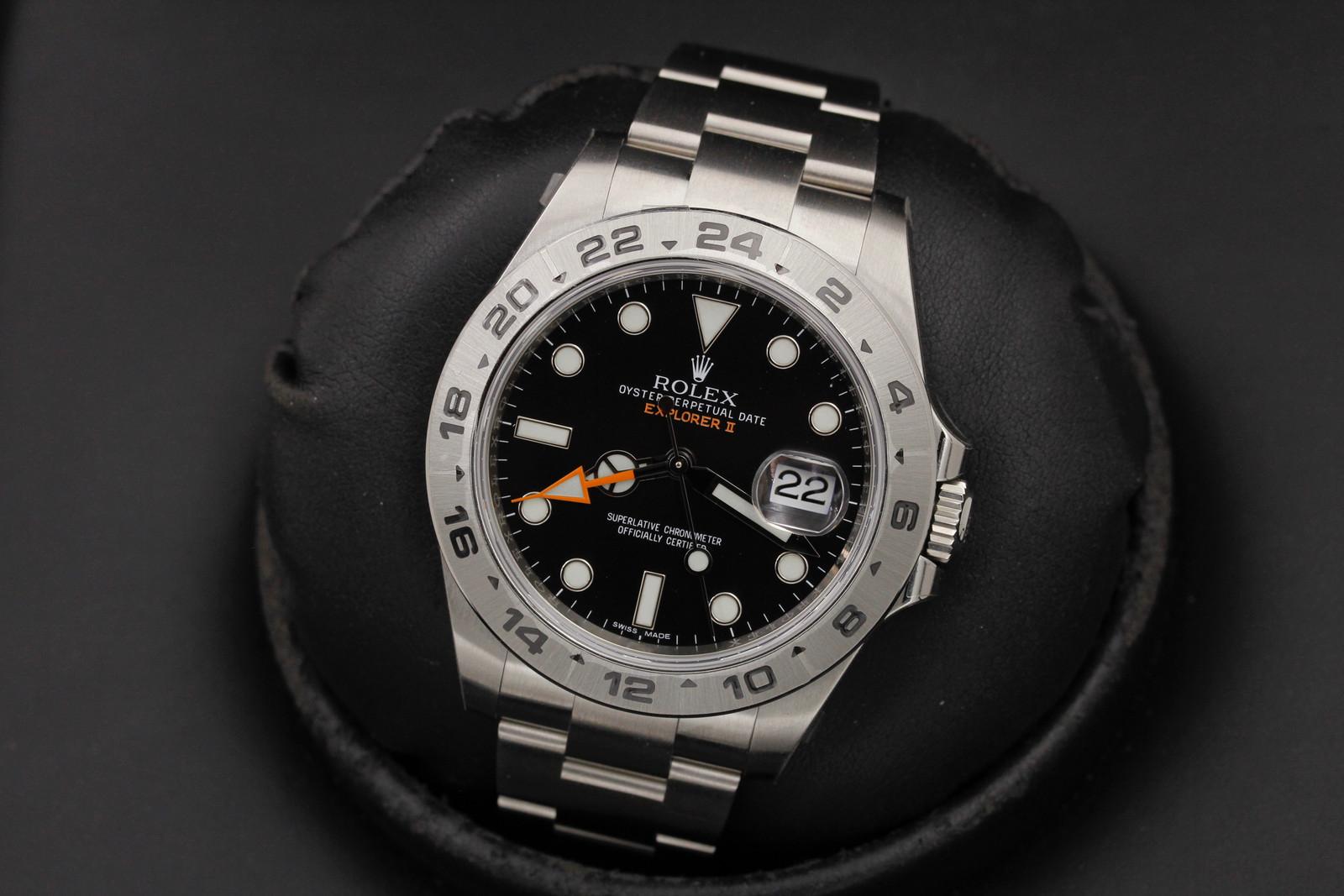 Watch Image 8