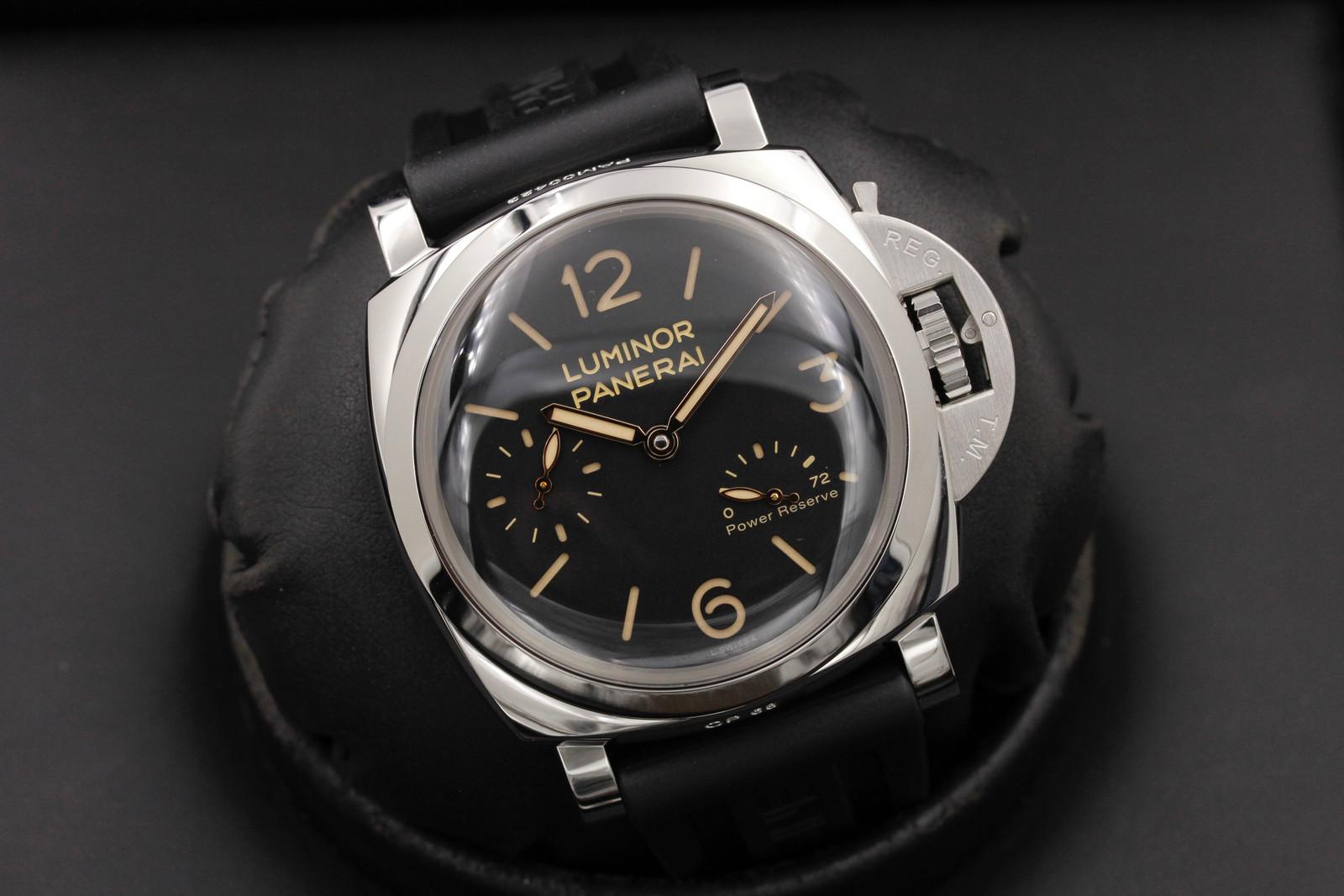 Watch Image 9