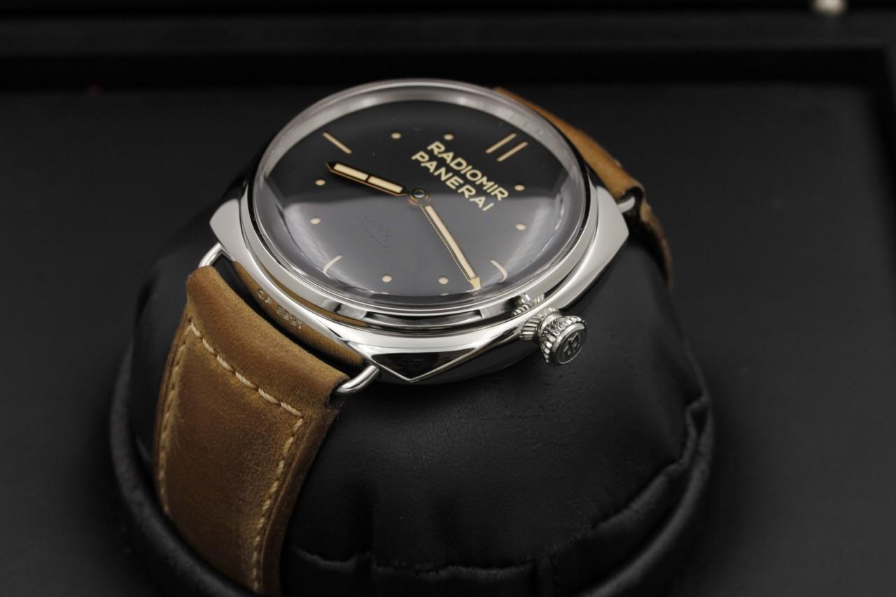 Watch Image 3