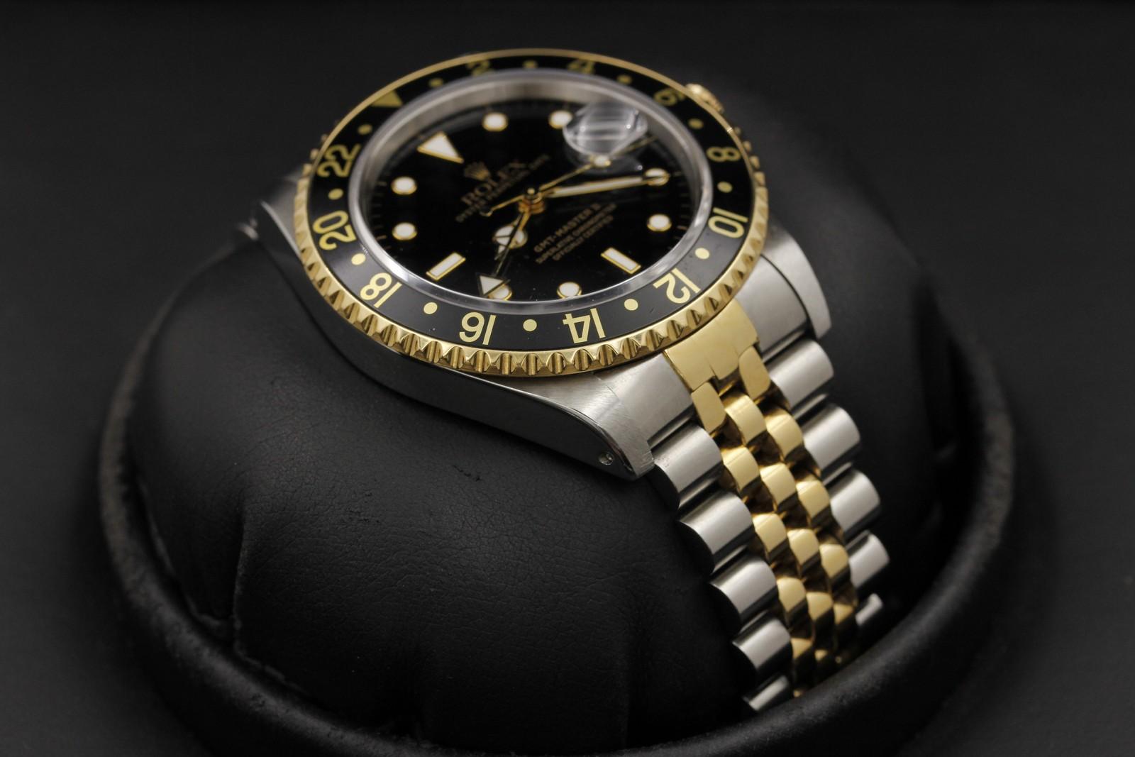 Watch Image 6