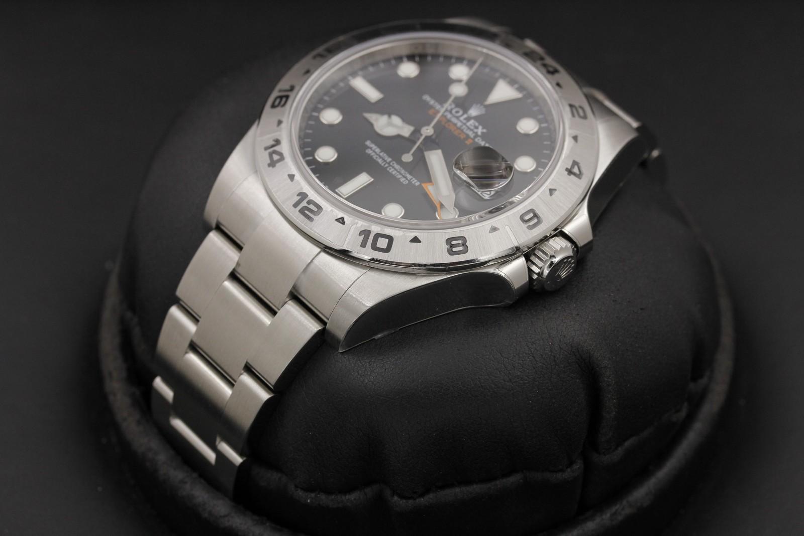 Watch Image 2