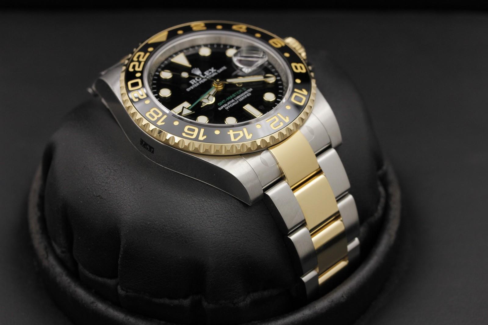 Watch Image 6