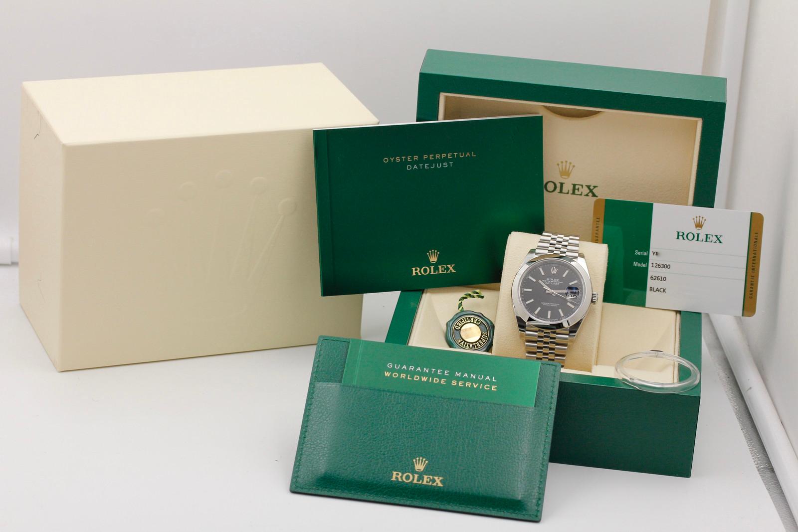 Watch Image 11